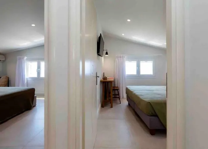 Anaera Luxury